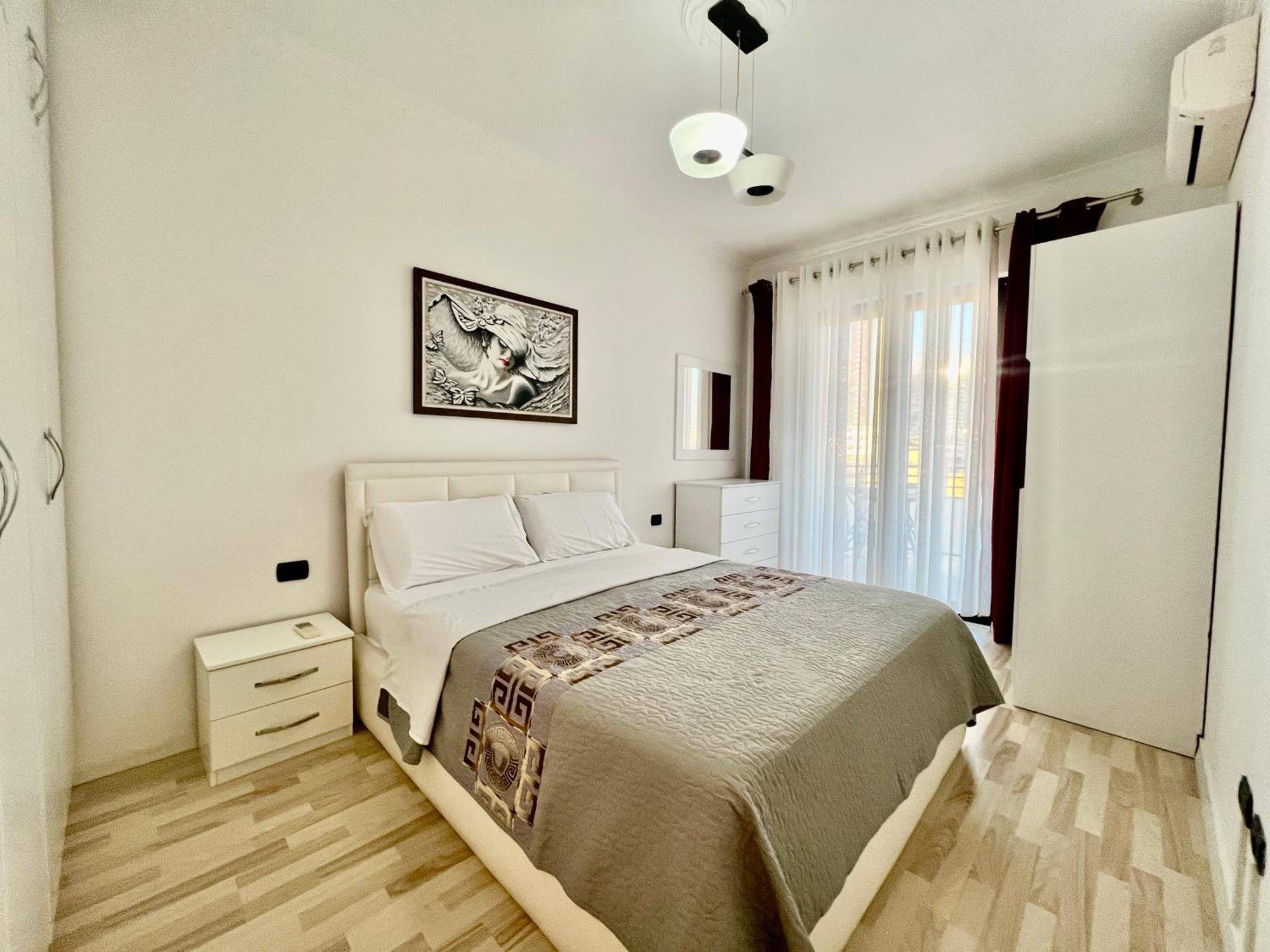 Downtown Grand Comfort Tirana Exterior foto